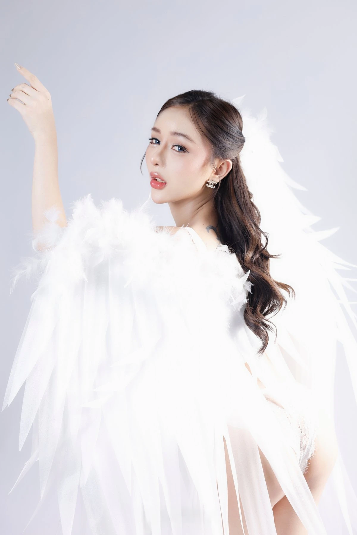 Camilla your newest girl in town – Japanese escort in Seoul — 5 / 30
