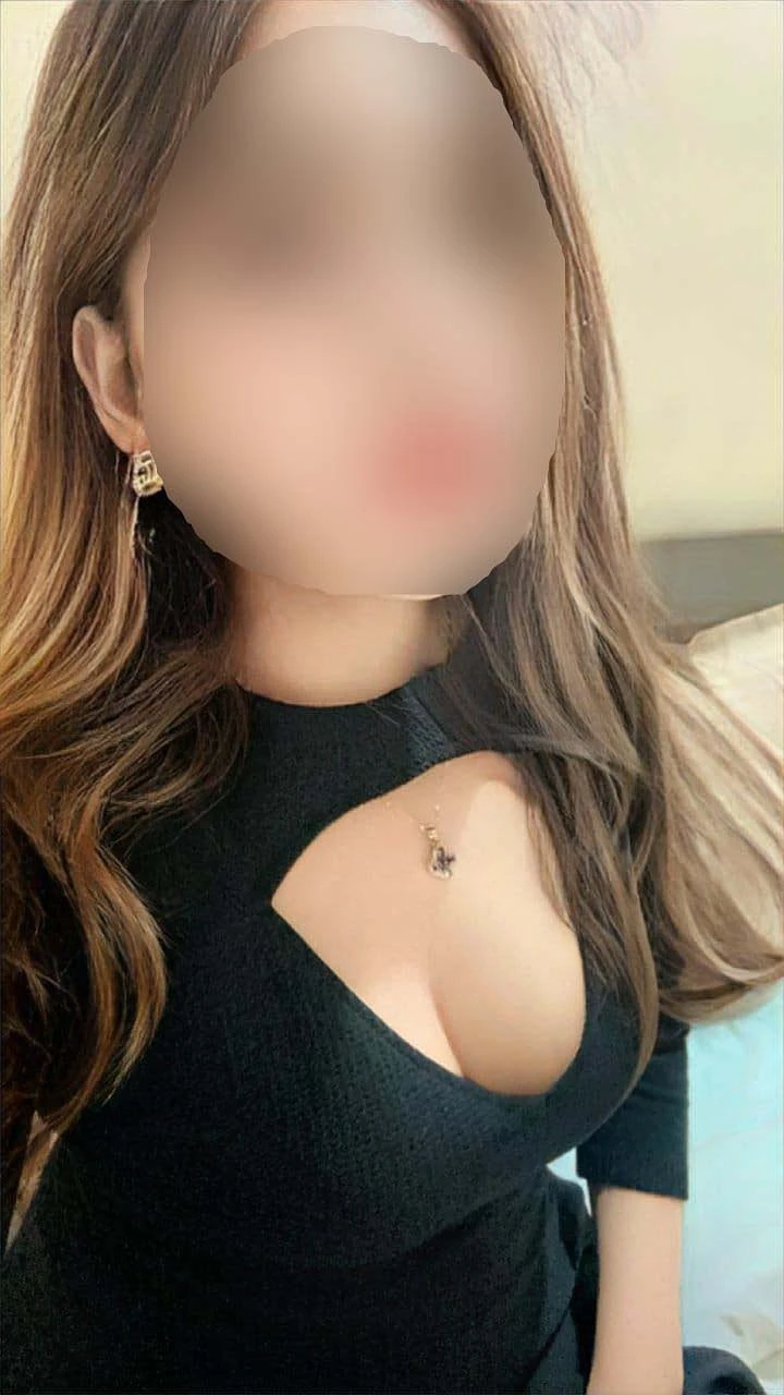 Hemal Sharma – Indian escort in Bangalore — 4 / 6
