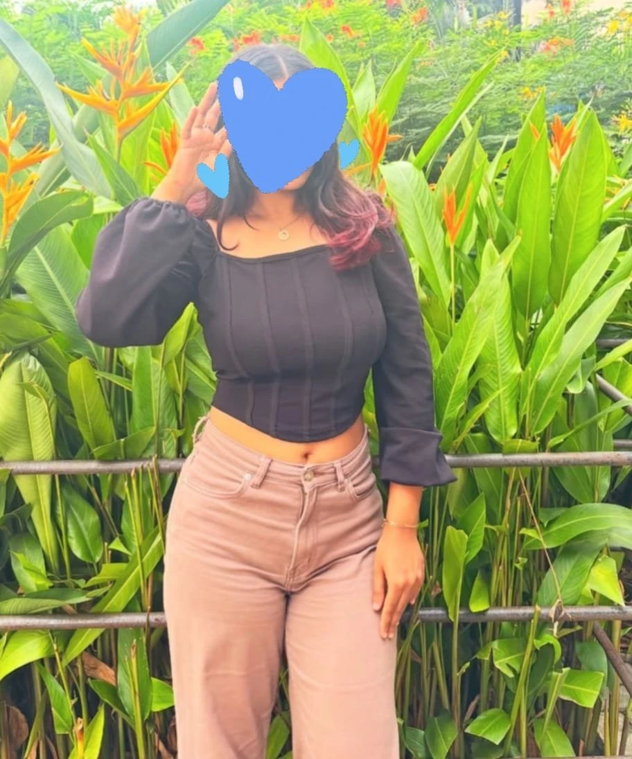 ANCHAL REAL MEET & CAM SESSION – Indian escort in Pune — 3 / 5