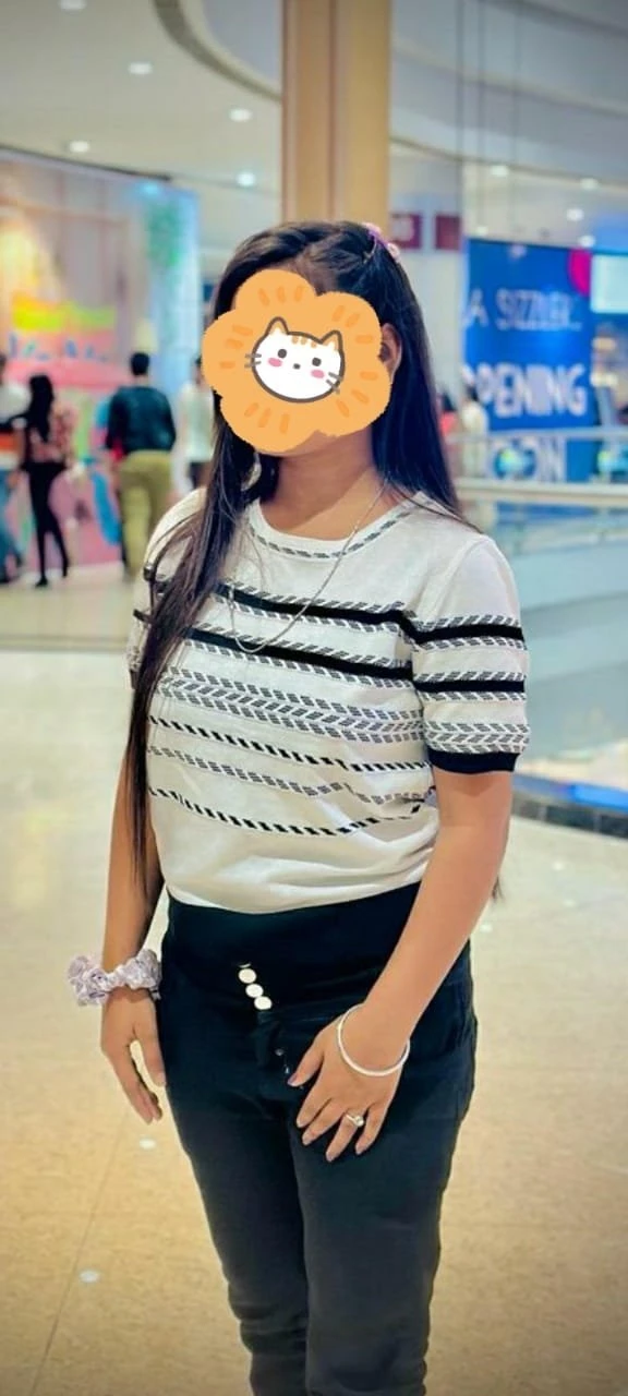 Sizzling Hot Babe Kirti Escort – Indian escort in Pune — 2 / 4