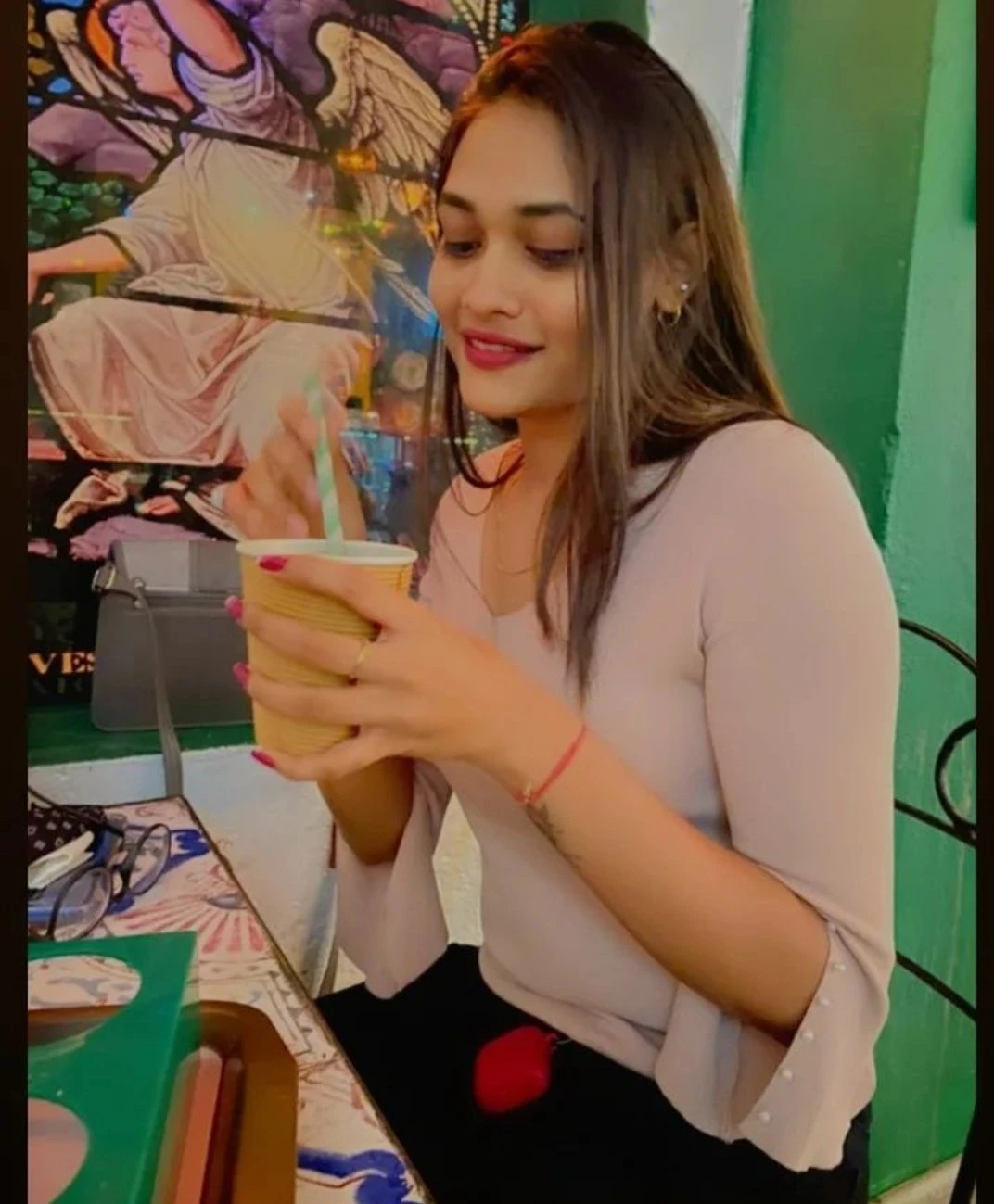 CAM AND REAL MEET KAJAL, – Indian escort in Pune — 3 / 5