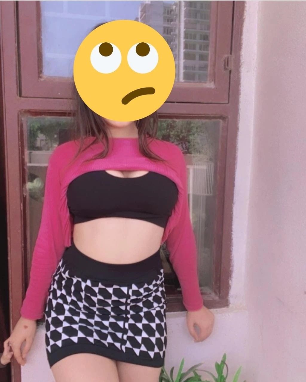 Naira – Indian escort in New Delhi — 2 / 6
