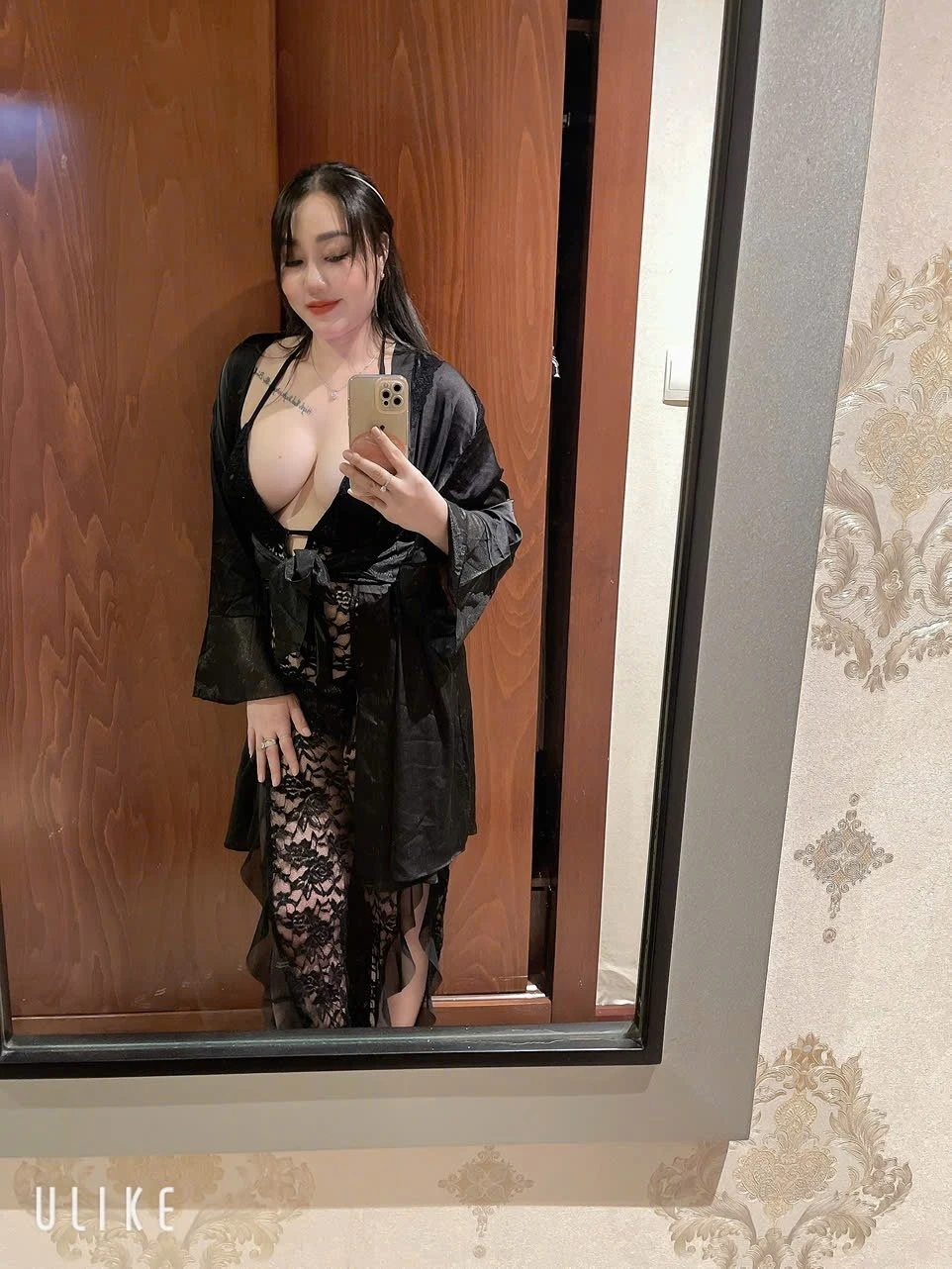 Ruby – Vietnamese escort in Mumbai — 8 / 9