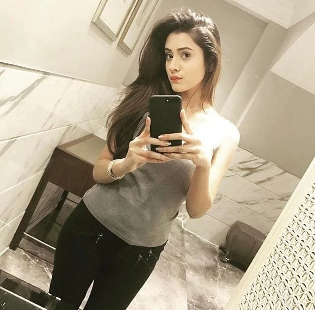 Nomi Call Girls in Karachi – Pakistani escort in Karāchi — 2 / 5