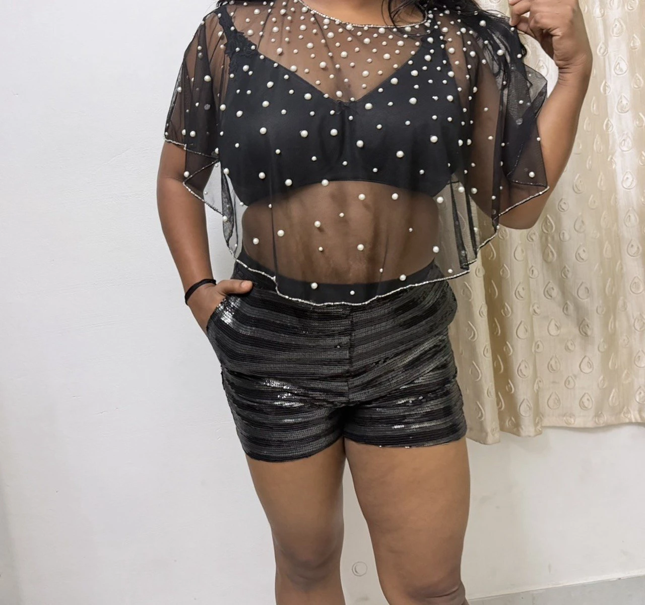 Aleena Mathew – Indian escort in Kochi — 2 / 5