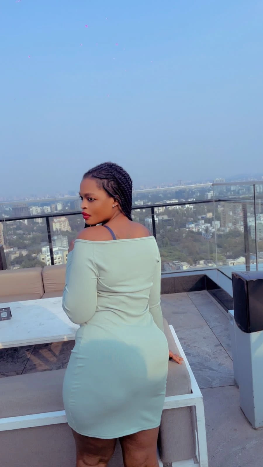 Shannel – Ethiopian escort in Pune — 8 / 14