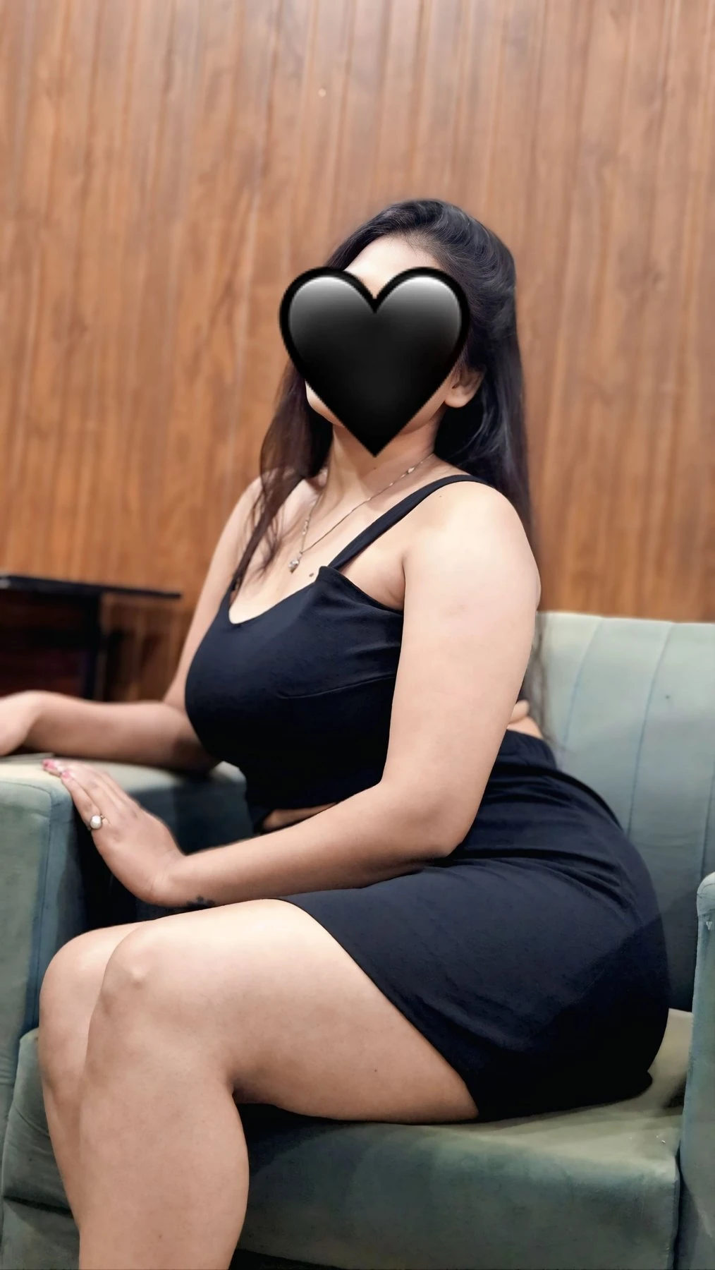 Rinky (GFE, Cam, Real meet) – Indian escort in Noida — 11 / 13
