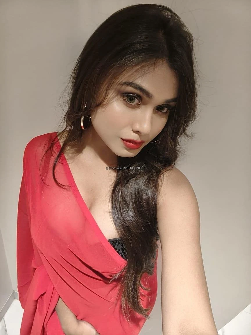Kiara Srivastava – Indian escort in Mumbai — 2 / 10