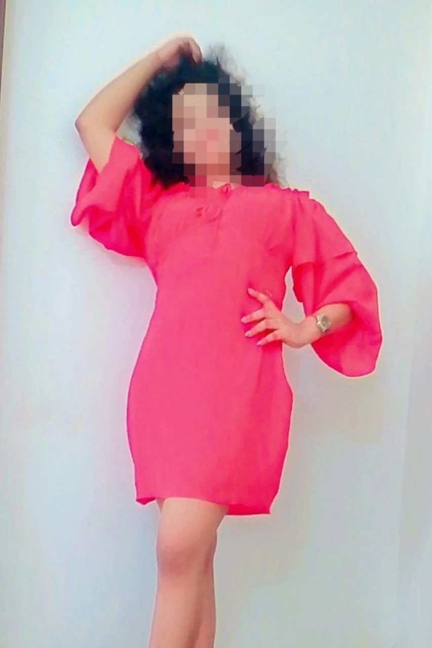 Sayuri New Girl Part Time – adult performer in Colombo — 2 / 5