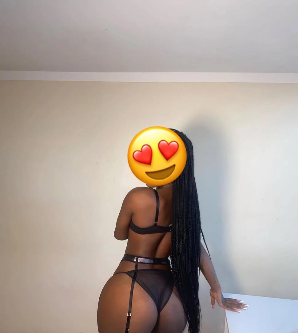 Classic Soft Booty/ Desire Full Fuck – South African escort in Pune — 3 / 9