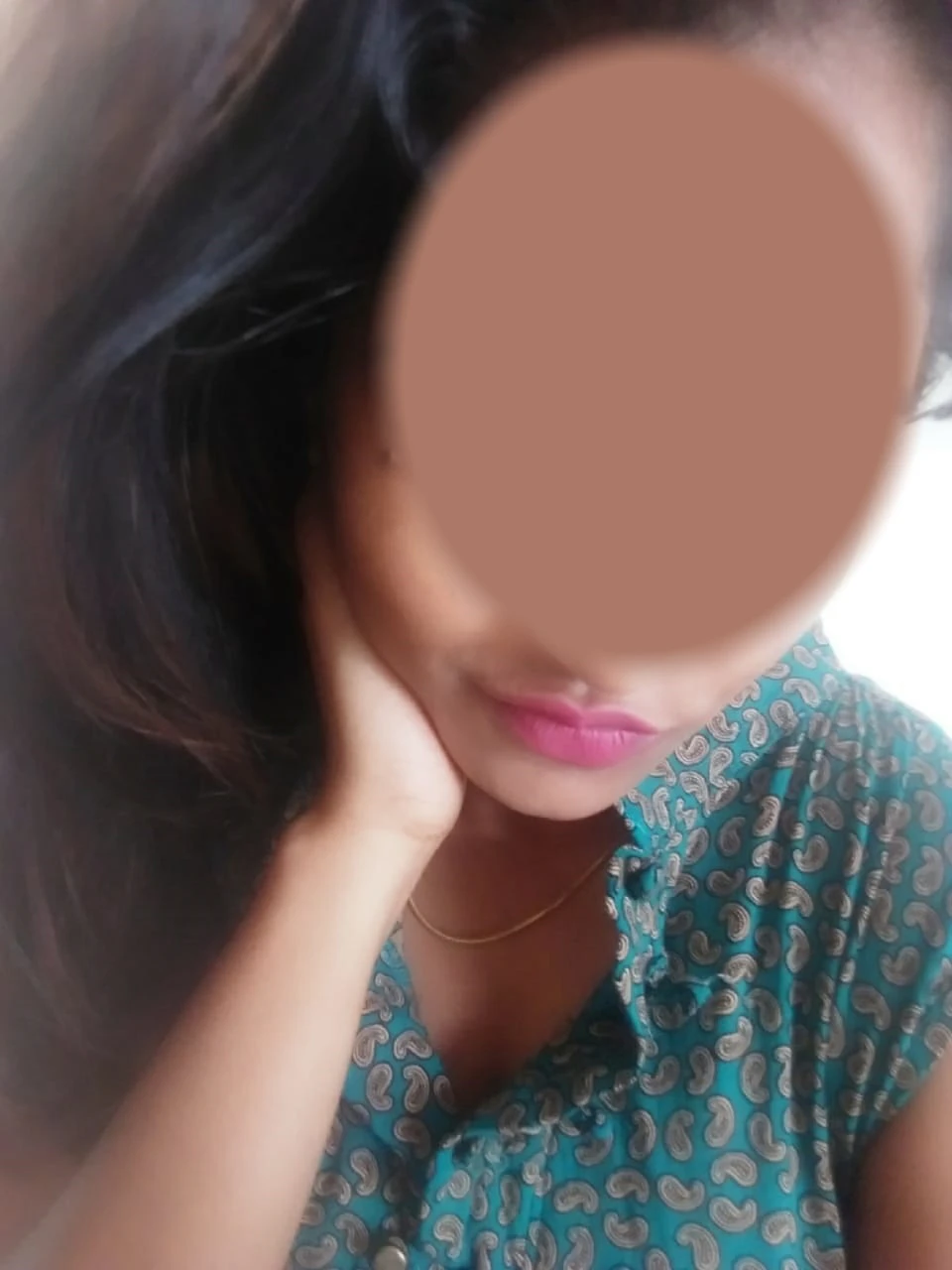 Roshell – Sri Lankan escort in Colombo — 3 / 5