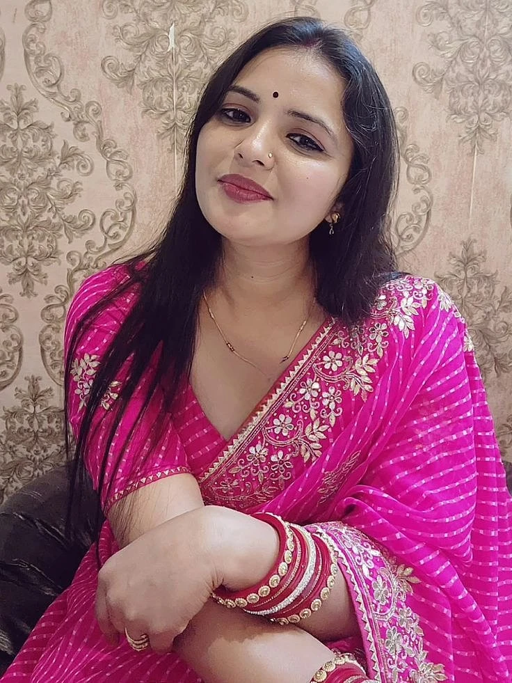 Harshita Sharma – escort in Kolkata — 4 / 9