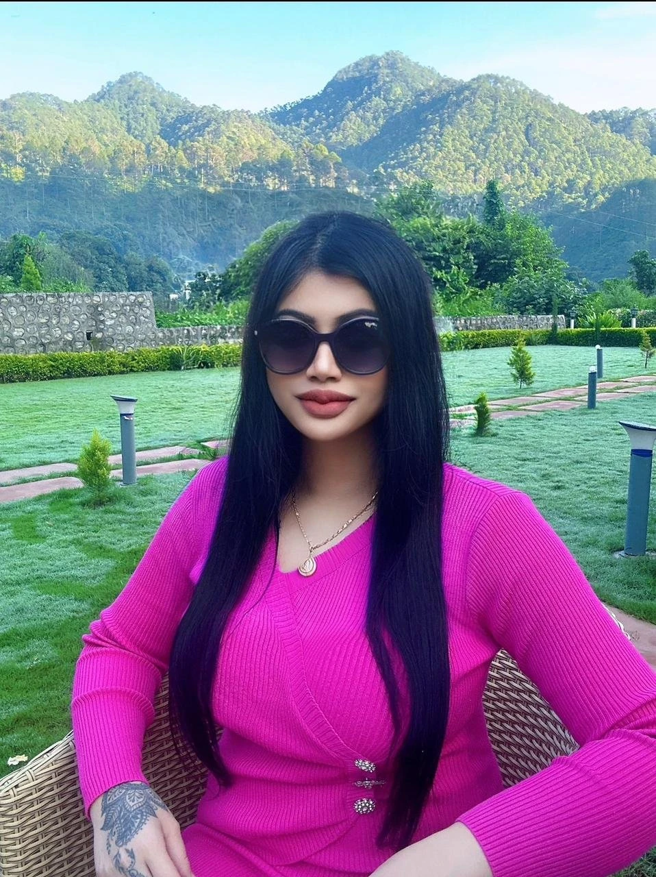 Jasmine – Bahraini escort in Gurgaon — 3 / 15