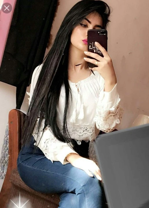 Malti Hire just for you Incall end out – Indian escort in Mumbai — 2 / 4