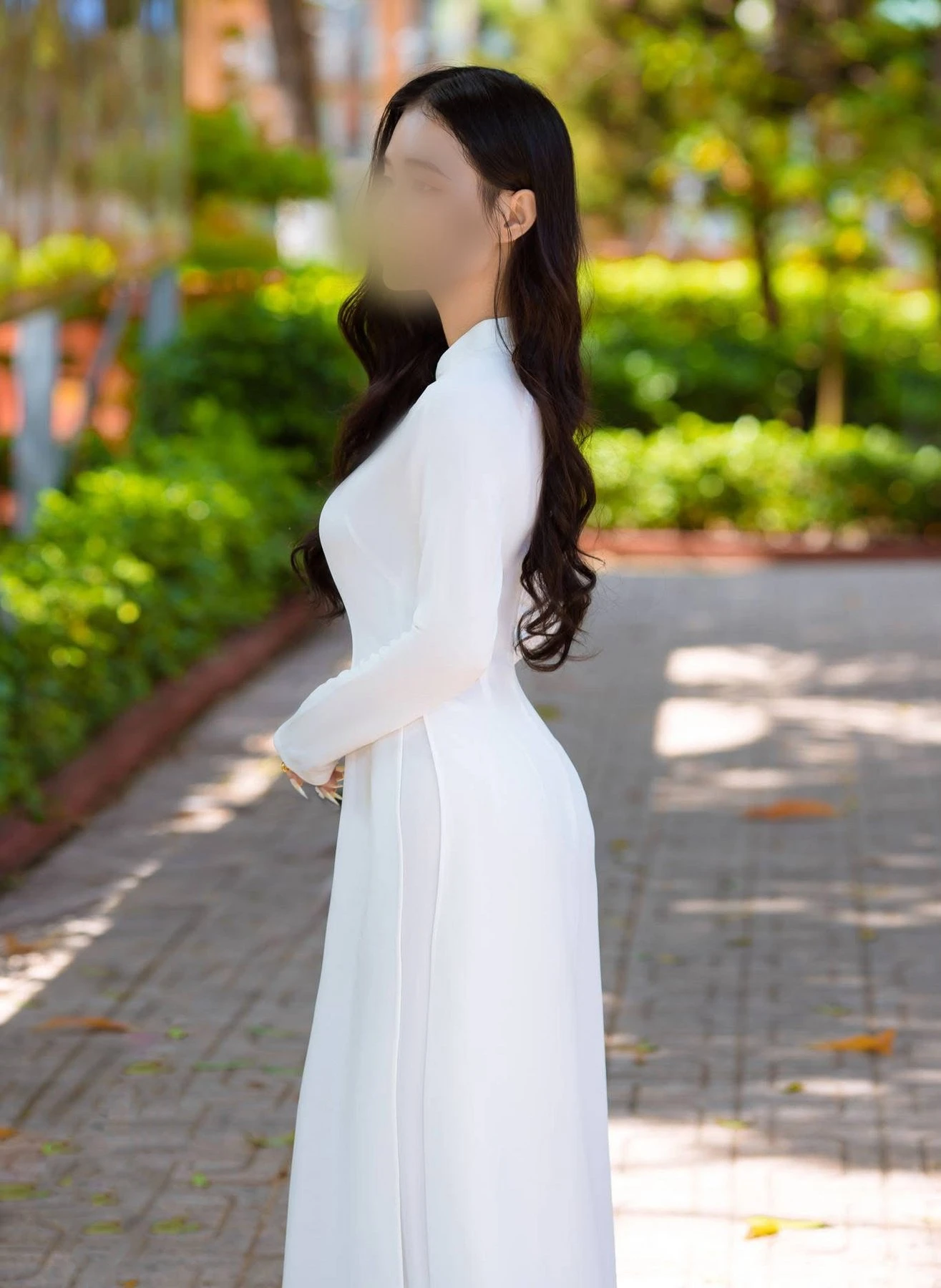 Vivian - Available HCM – Vietnamese escort in Ho Chi Minh City — 10 / 11