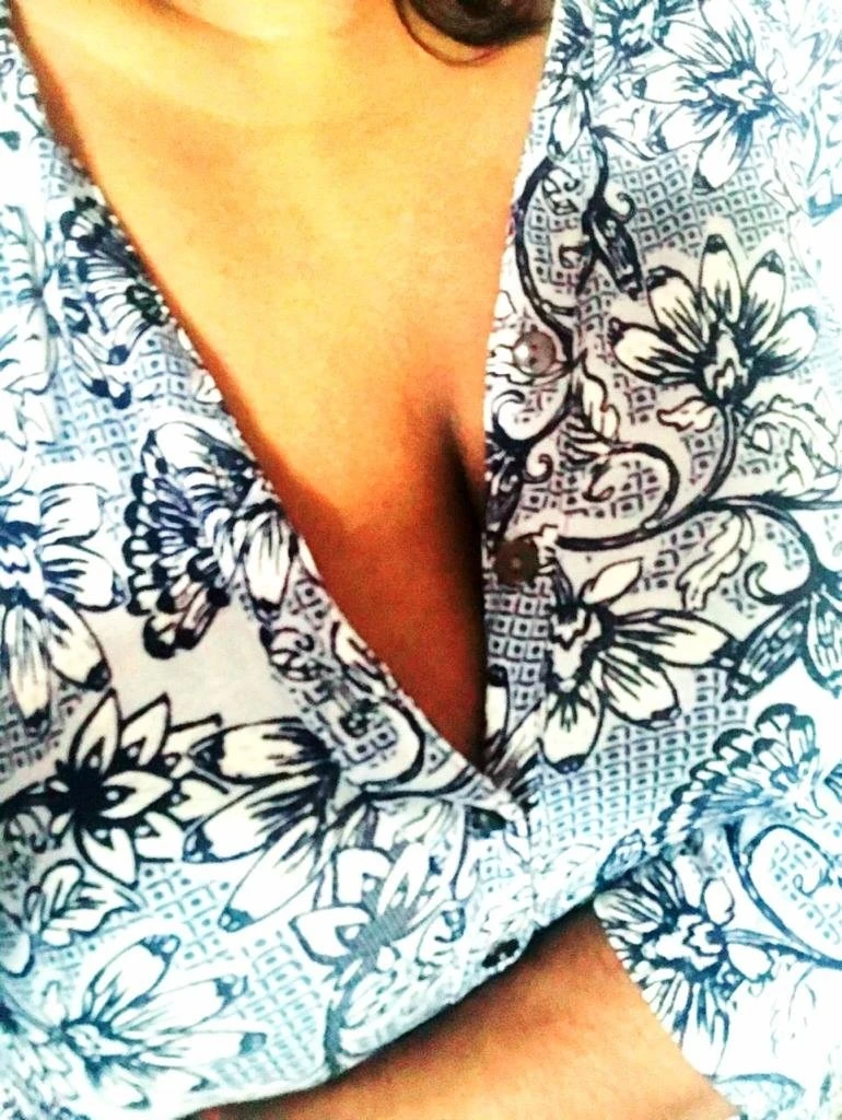 Janu Webcam ❤ – Sri Lankan escort in Colombo — 2 / 5