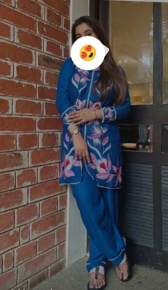 Seema Anal Queen Cam /Meet in New Delhi – Indian escort in New Delhi — 4 / 8