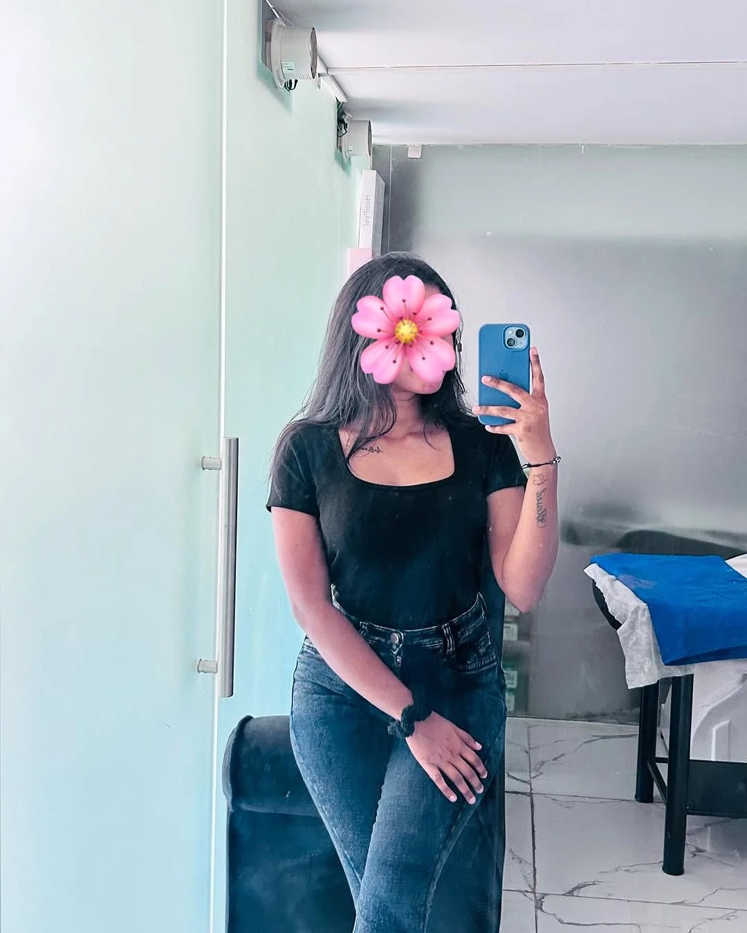 Lakshi Live Camshow/Whatsapp – Sri Lankan escort in Colombo — 4 / 8