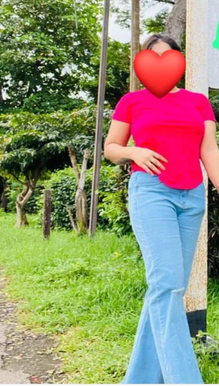 Liza – Sri Lankan escort in Colombo — 2 / 3