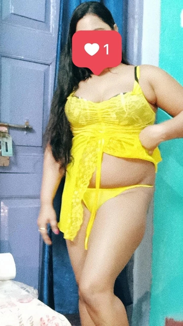 Aniiazon Available for Cam & Realmeet – Indian escort in New Delhi — 4 / 8