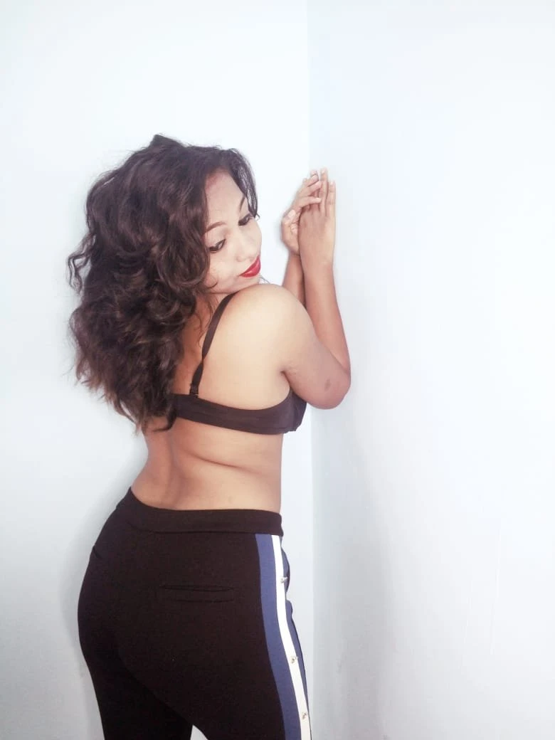 Sneha1 Live Sex – Indian escort in Mumbai — 10 / 12