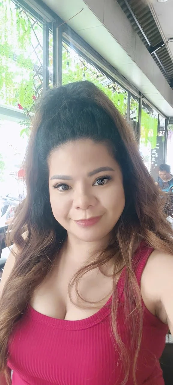 Slut Annie – Vietnamese escort in Ho Chi Minh City — 4 / 11