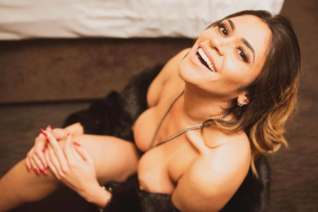 WO Escorts – Brazilian escort in Macao — 6 / 7