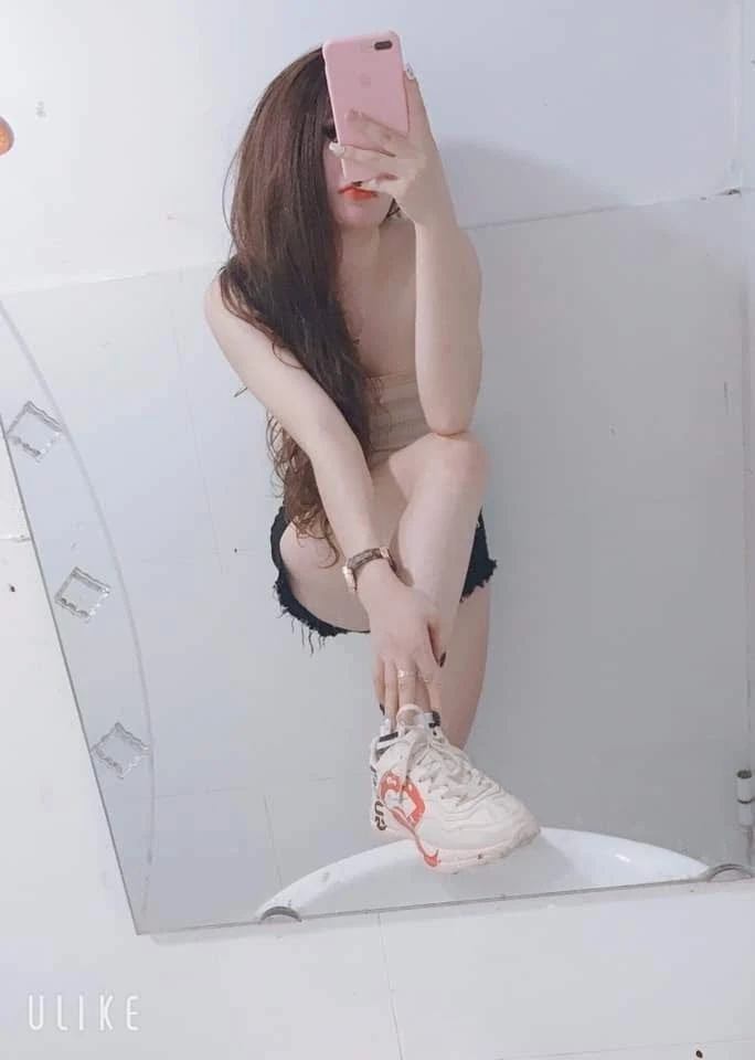 Giang Kun – Vietnamese escort in Hanoi — 3 / 5