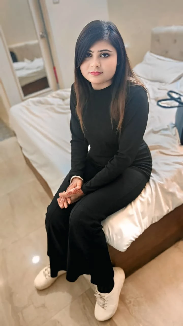 Divya Gupta – escort in Jaipur — 2 / 3