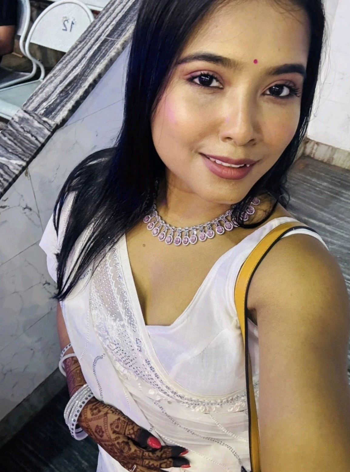 ꧁🧿It's Mohini 🦋 Come show & meet꧂, – Indian escort in Noida — 6 / 9