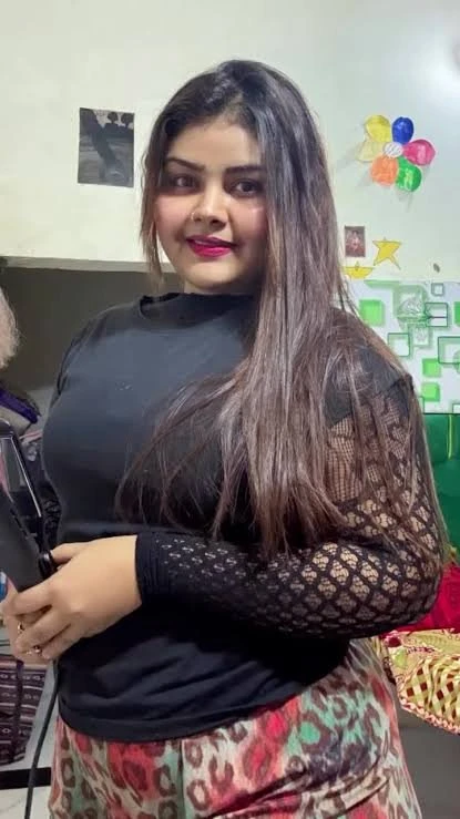 Taniya Independent Girl With Place & Cam – Indian escort in New Delhi — 4 / 6
