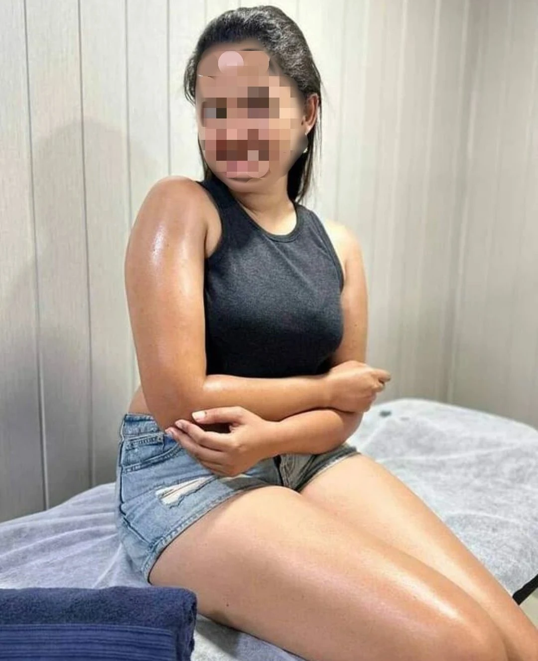 Kavya Cam show & real meet – Indian escort in Mumbai — 2 / 3