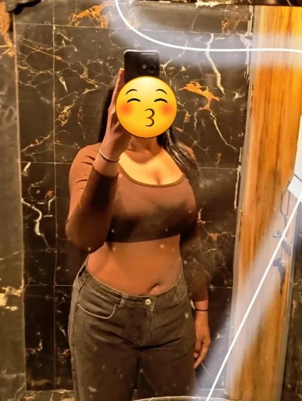 Bumi – Sri Lankan escort in Colombo — 4 / 5