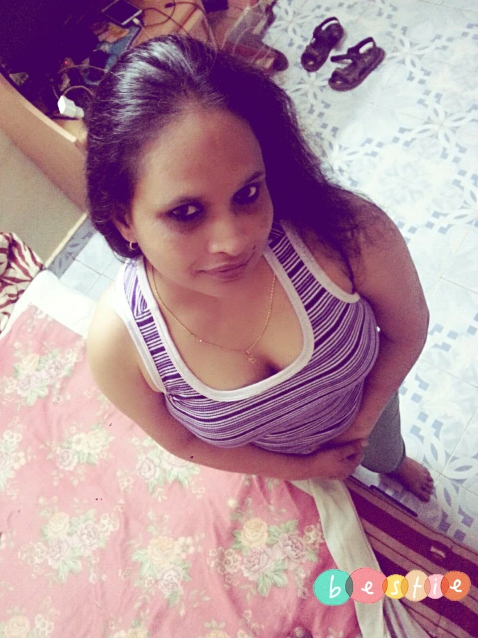 Sonam – Indian escort in Mumbai — 5 / 6