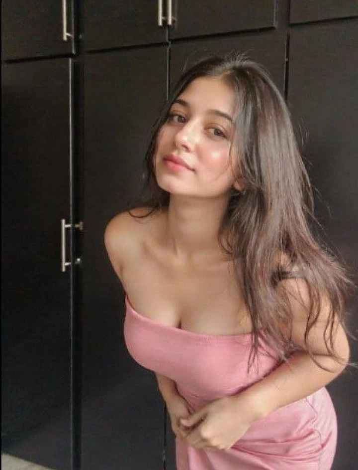 Dimpal – Indian escort in Rajkot — 2 / 5