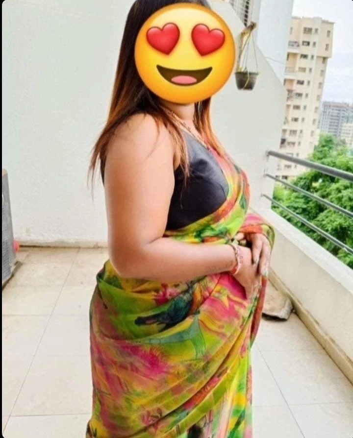 Reshama Marathi Wife – Indian escort in Pune — 1 / 3
