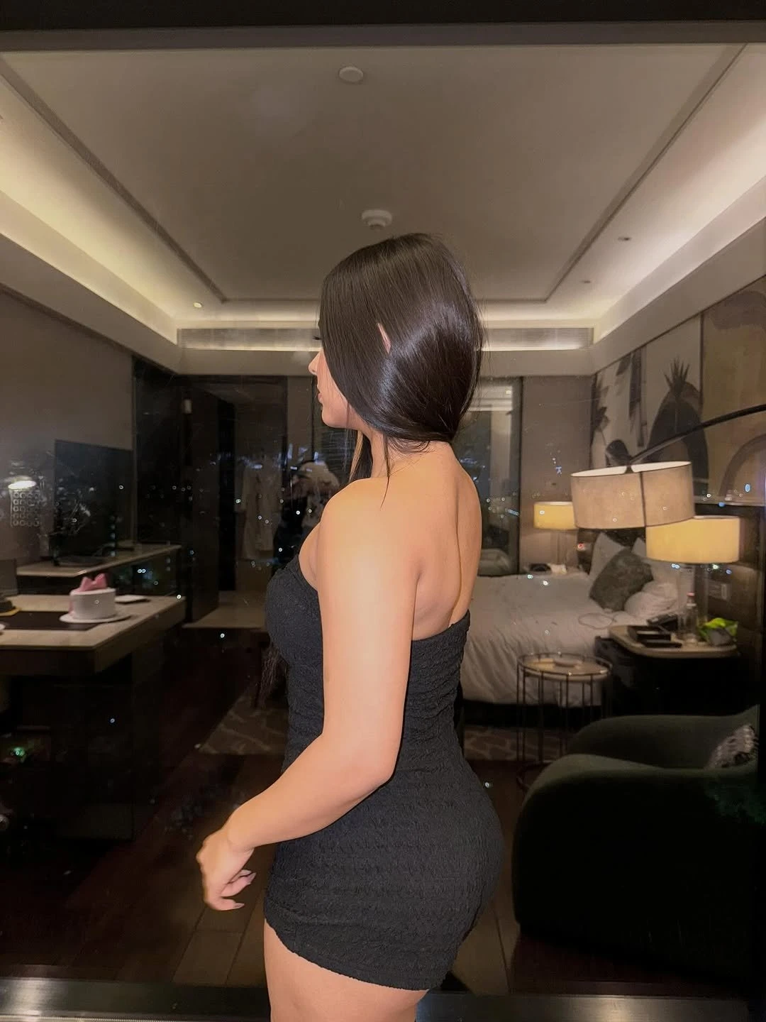Mishka – Indian escort in Mumbai — 5 / 7