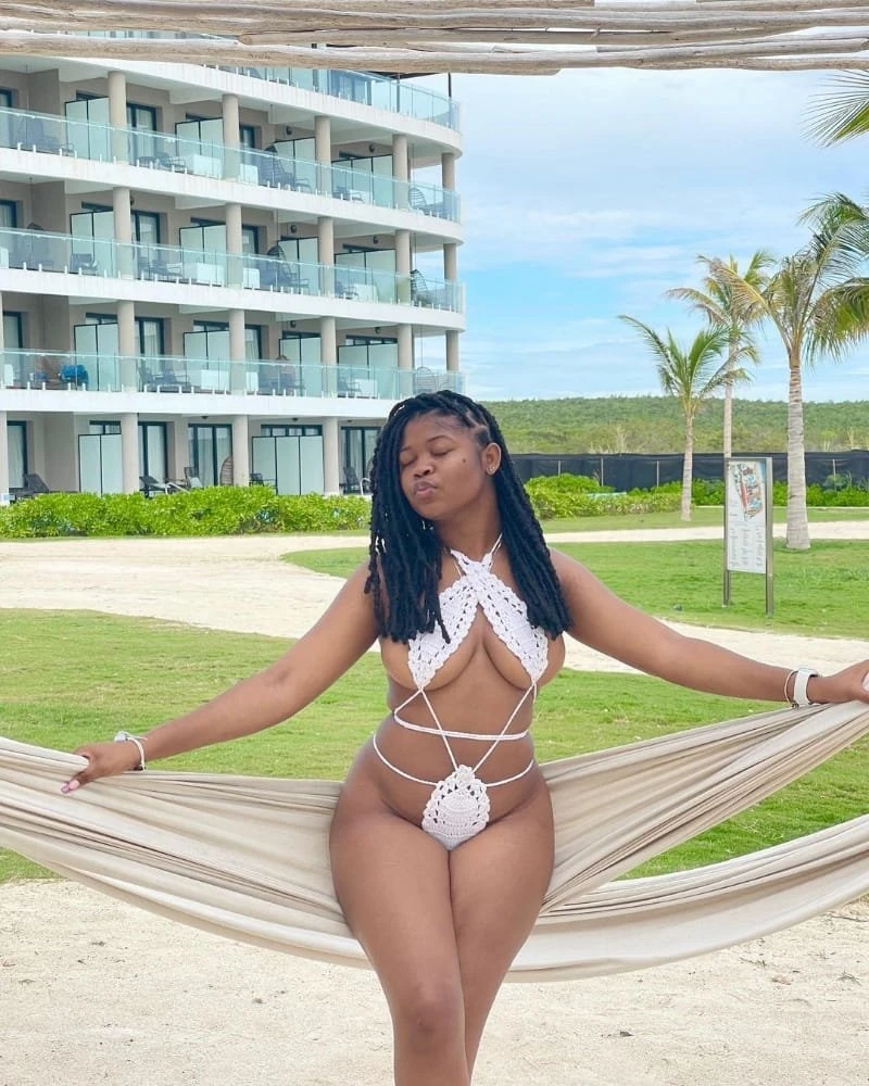 Claire – Ghanaian escort in Beirut — 4 / 5