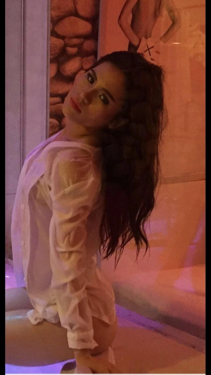Emily – Vietnamese escort in Ho Chi Minh City — 3 / 12