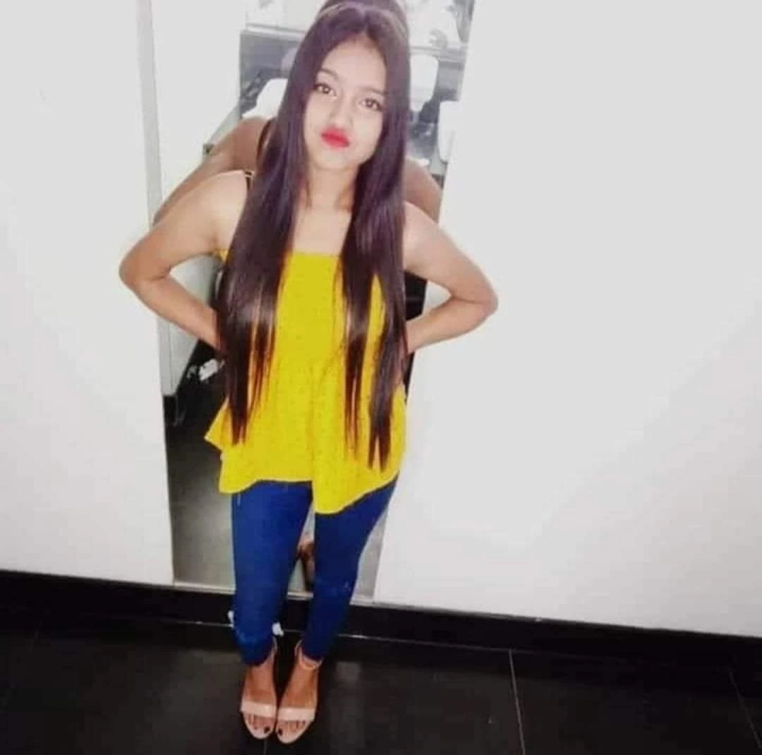 Siddhika real meet – Indian escort in Kolkata — 4 / 5