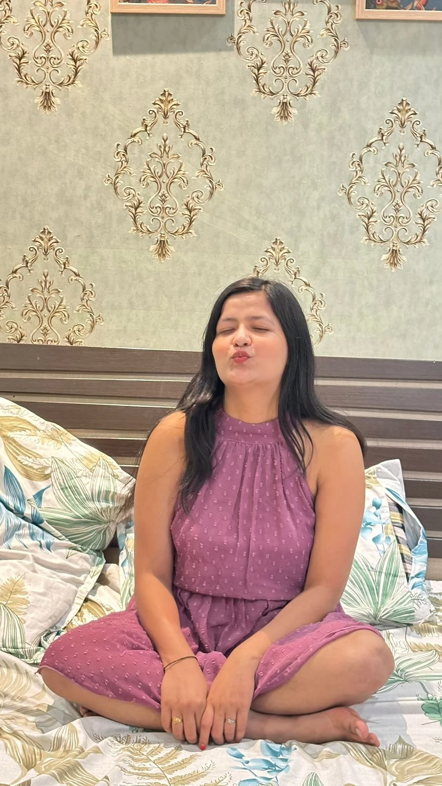 Naina – Indian escort in Noida — 10 / 12