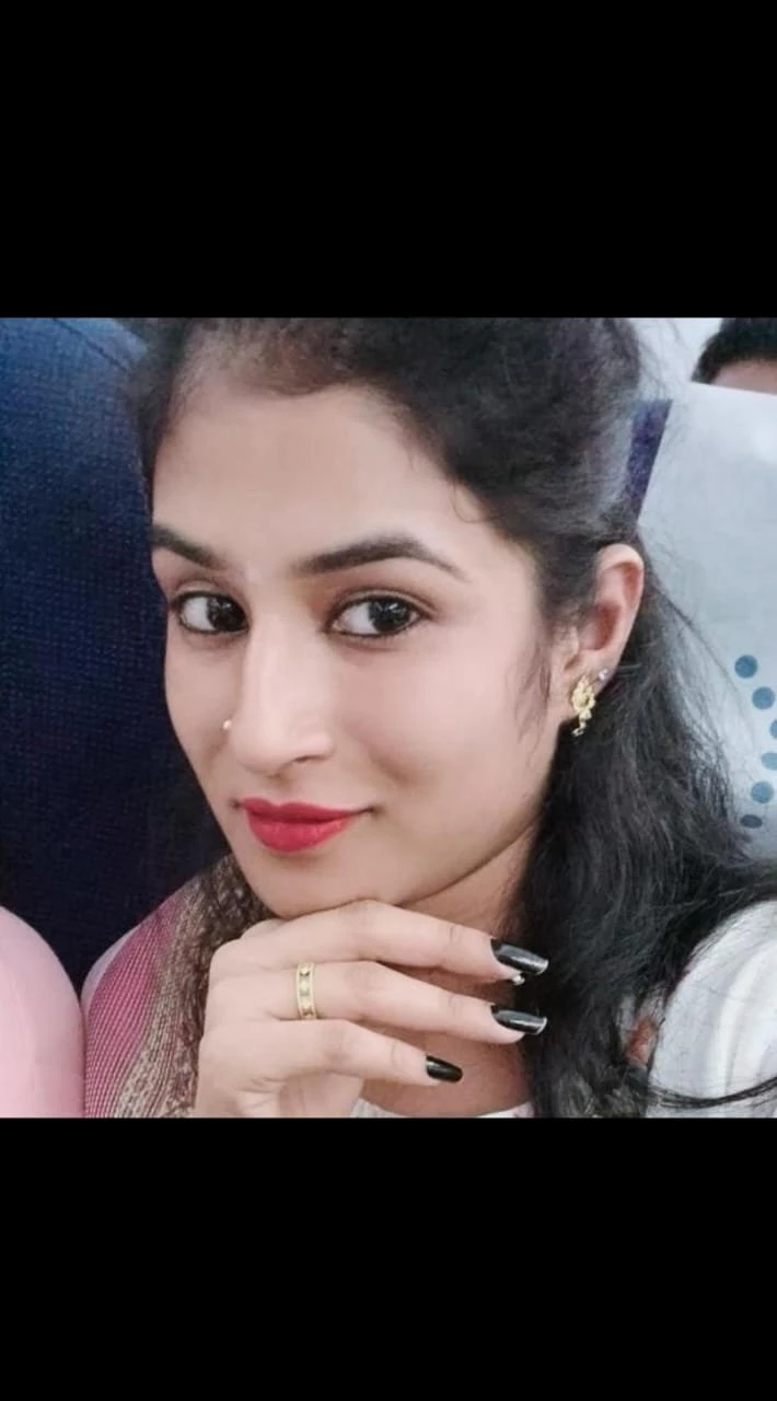 Soniya Independent – Indian escort in Hyderabad — 1 / 2