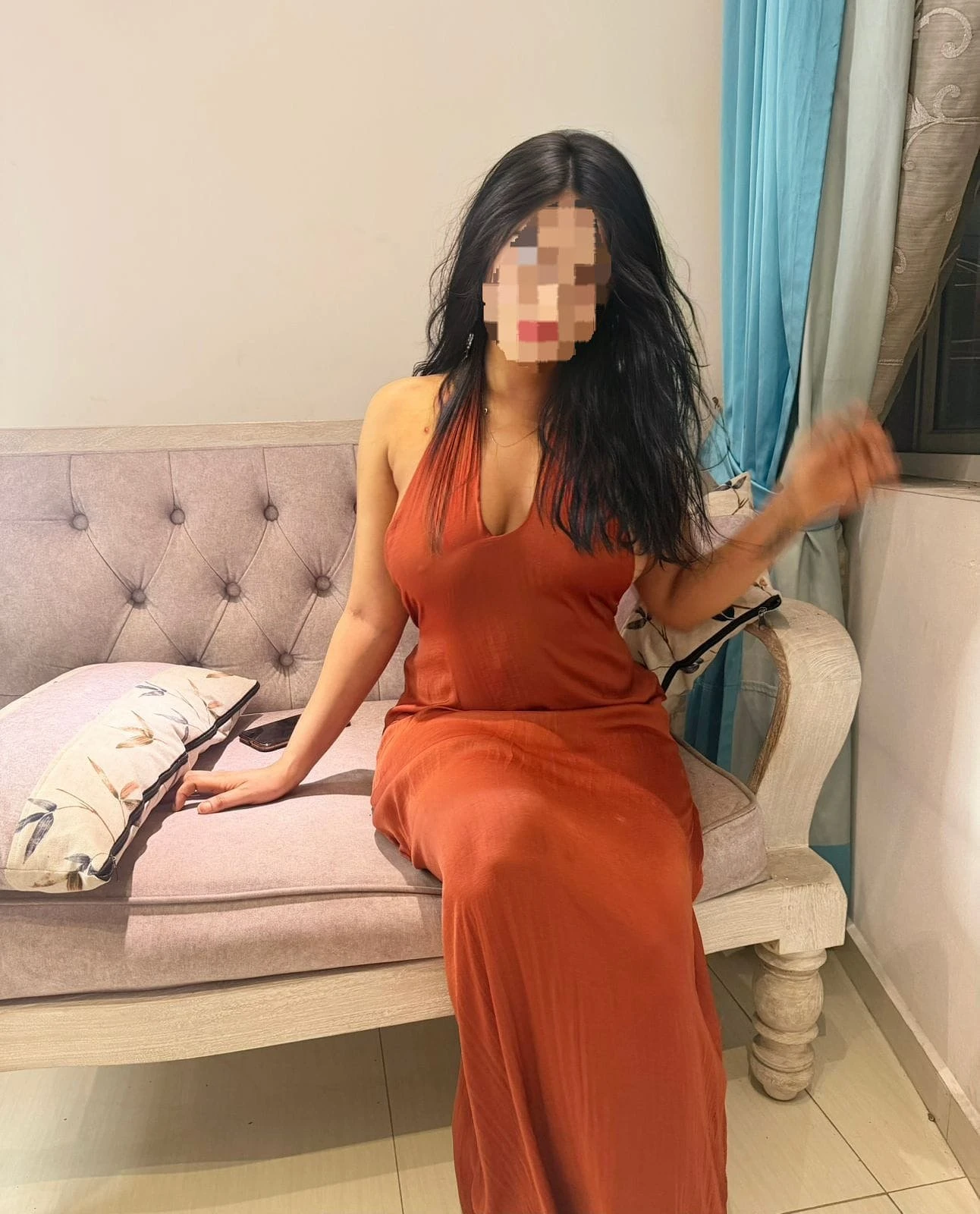 Karina – French escort in Colombo — 2 / 5
