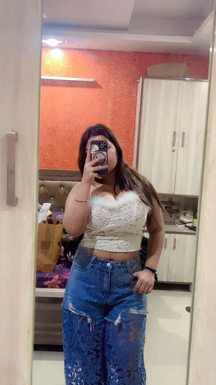 Aerocity Russian Escorts – Indian escort agency in New Delhi — 4 / 5
