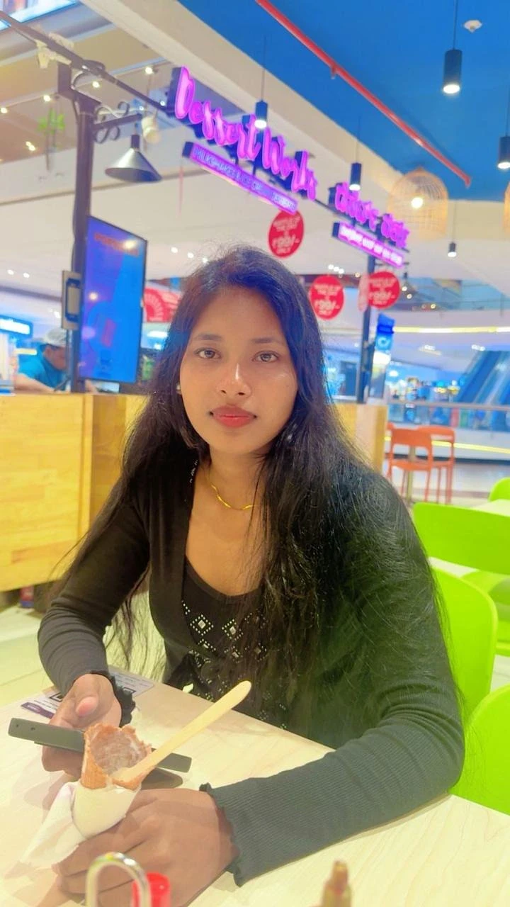 🥂I'm young independent(Live cam & meet) – Indian escort in Bangalore — 2 / 6