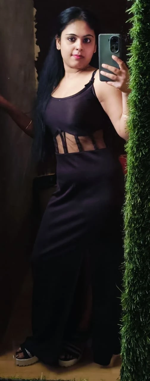 Zoya – Indian escort in New Delhi — 3 / 4