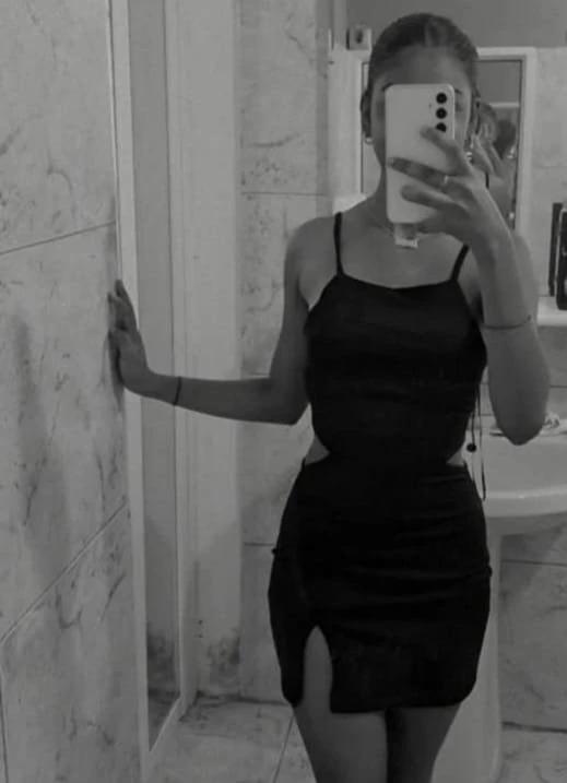 Shavindi Independent – Sri Lankan escort in Colombo — 2 / 3