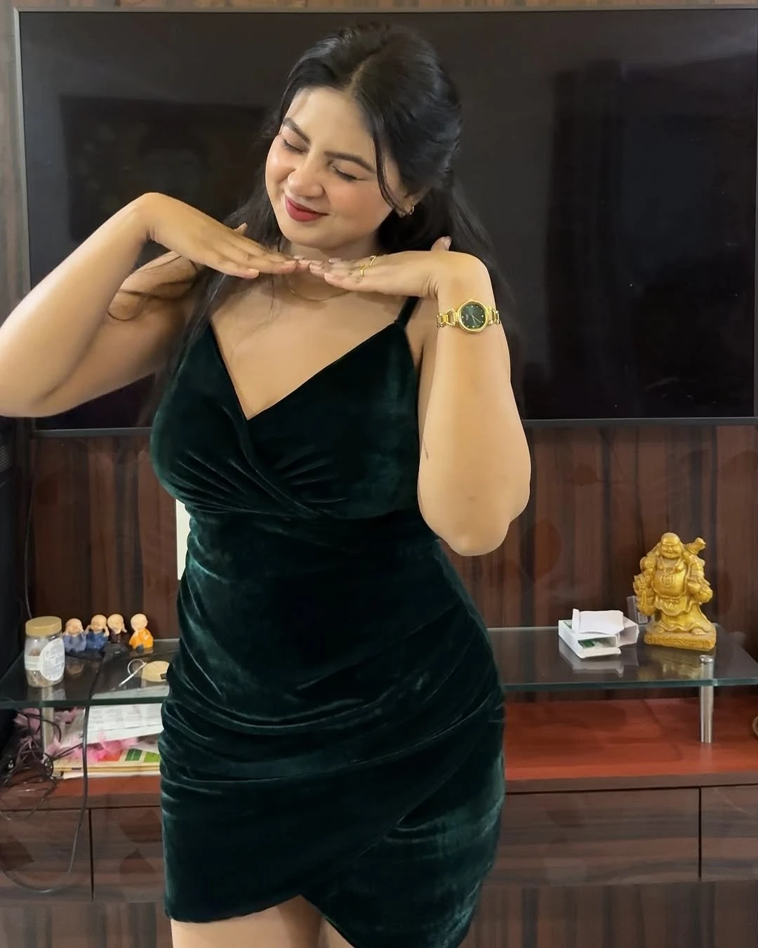 Dipti Sharma – Indian escort in Navi Mumbai — 3 / 4