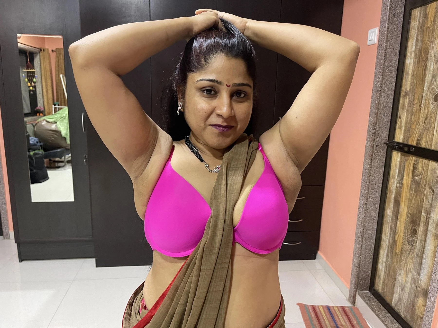 Sindu – Indian escort in Mumbai — 4 / 10