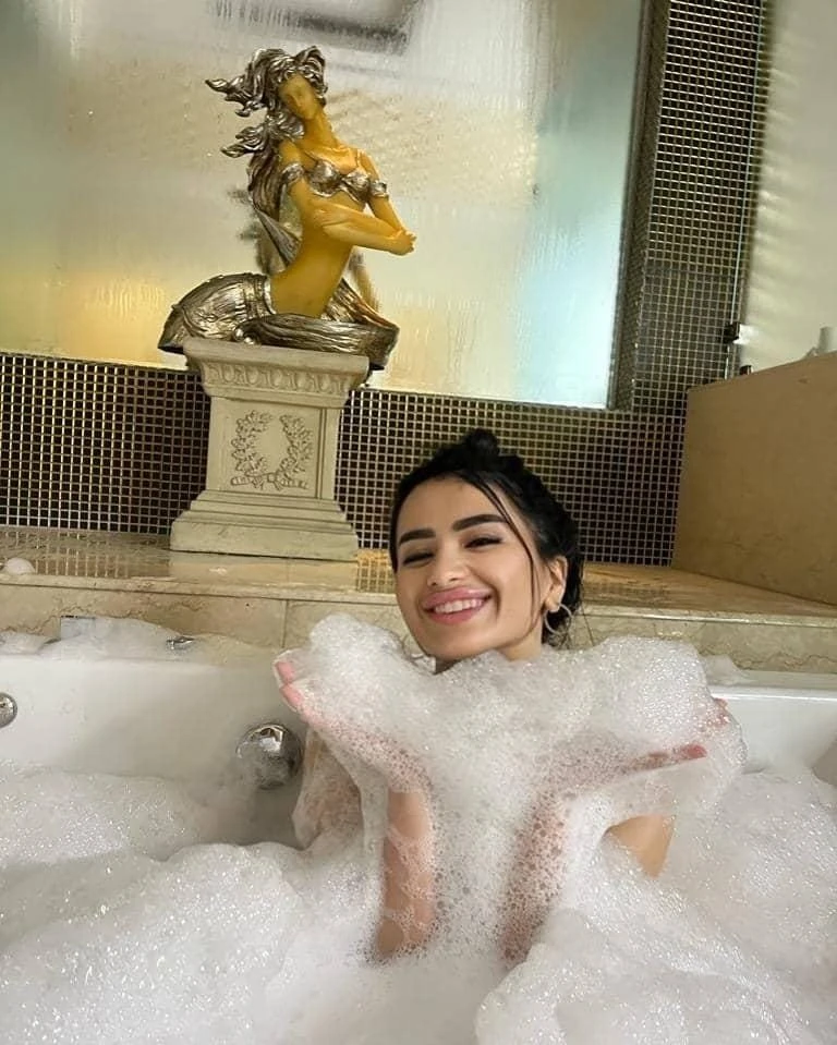 Elegance Escorts India,aerocity – escort in New Delhi — 7 / 11